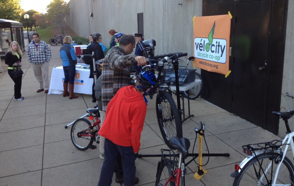 VéloCity's set-up at the Braddock Road station for Bike Lights 2013.