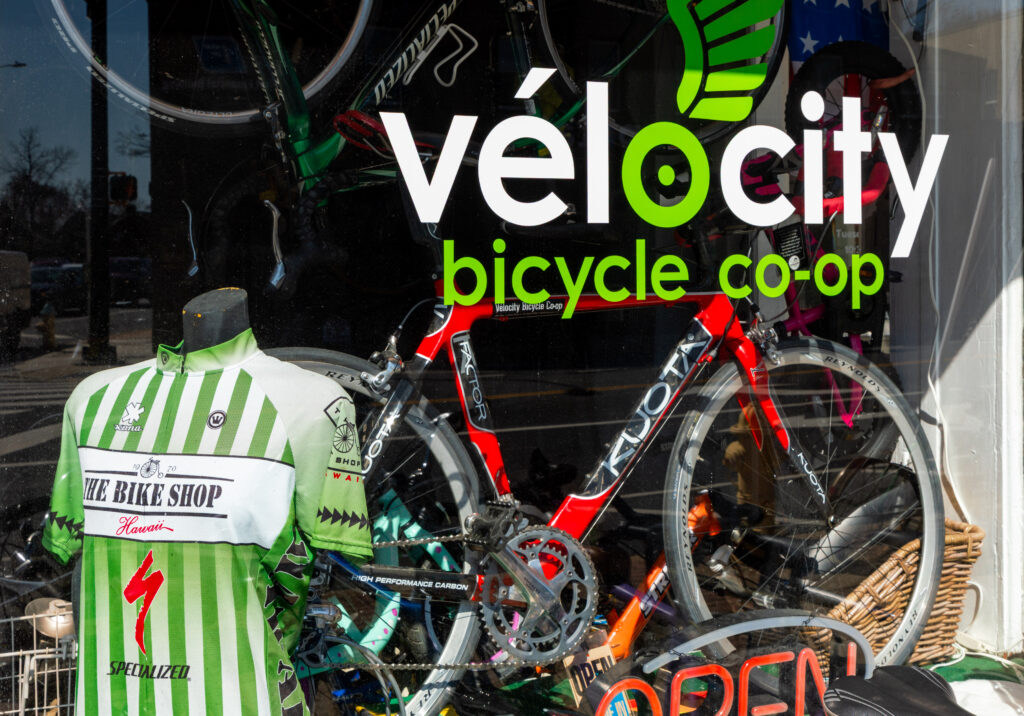 Vélocity Arlington shop interior